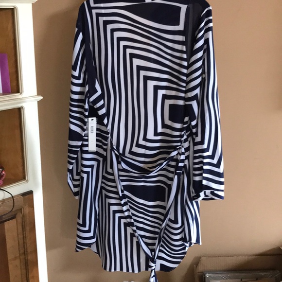 DKNYC 2-pc - Picture 3 of 3